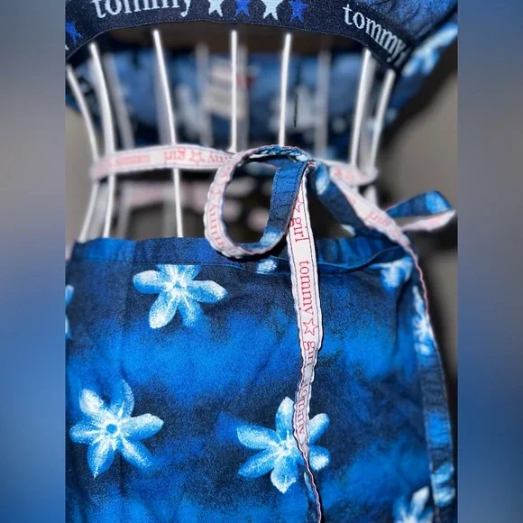 Vintage RARE Tommy Hilfiger Hawaiian Crop Top And Wrap Skirt Set